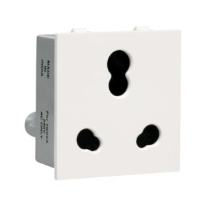 Crabtree Thames 10A / 16A Socket with Shutter Heavy Duty White