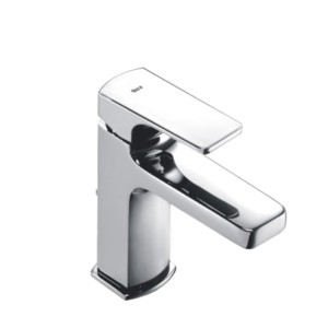 Roca Escuadra Cold Tap Pillar Cock With Decor Base Plate, Easy Clean Brass Nut Aerator, Flexible Hose, Quarter Turn Operation Chrome