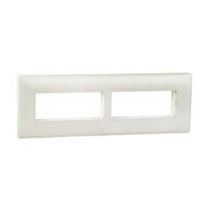 Legrand Mylinc Pearl white plate 8 module horizontal