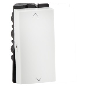 Havells Fabio 10 AX Two way switch