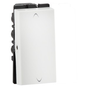 Havells Fabio 16 AX Two way switch